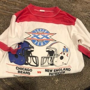Vintage Super Bowl 1986 Bears vs. Patriots T-shirt
